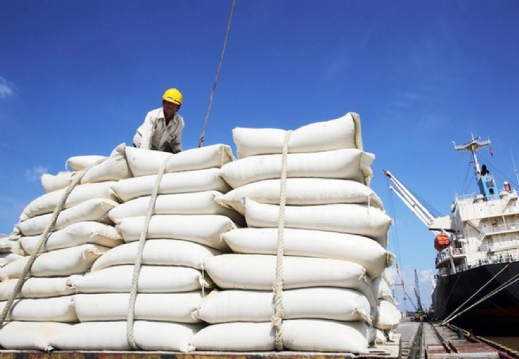 Vietnam imports Cambodian rice with preferential tax on offer